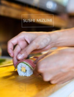 Sushi Mizumi food