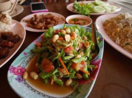 ร้านหลู้ลำ food