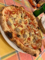 Pompeii Italian Pizzeria food
