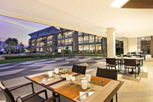 The Sands By Katathani Resort Khao Lak food