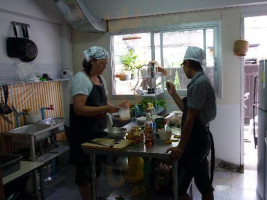 Sabai Sabai Thai Cooking School inside