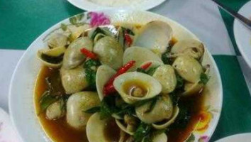 Mengrai Seafood food