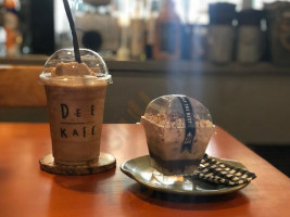 Dee Kafé food