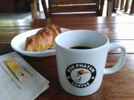 Koh Phayam Coffee food