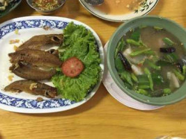Rim Klong House food