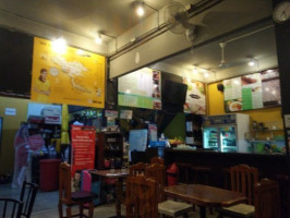 Fame Cafe inside