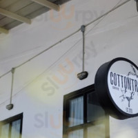 Cottontree Coffee And Cafe food