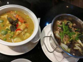 Maesriruen Authentic Thai Cuisine food