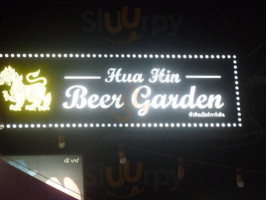 Hau Hin Beergarden food