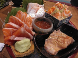 Mirae Sushi food