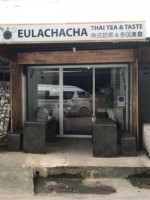 Eulachacha Thai Tea And Taste outside