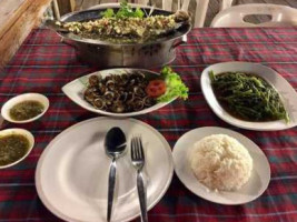 Meekaruna Seafood (hua-hin) food