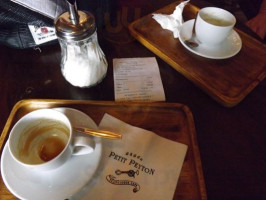 Petit Peyton Café food