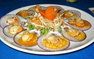 Lom Talay Seafood food