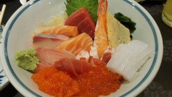 Honmono Sushi food
