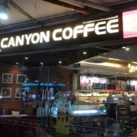 Black Canyon Coffee food