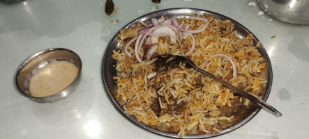 Sadabahaar Chicken Biryani food