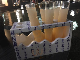Zhè Yī Guō Huáng Shì Mì Cáng Guō Wù Guāng Míng Diàn food