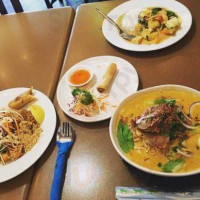 Khin Khao food