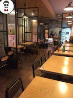 Oishi Kitchen inside