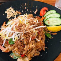Dede Indonesian and Thai menu