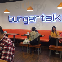 Burger Talks Shì Lín Diàn food