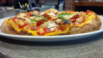 Pisanos Woodfired Pizza food