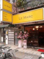 Le Marc CafÉ outside