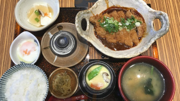 Yayoi Japanese Teishoku Nèi Hú Ruì Guāng Diàn food