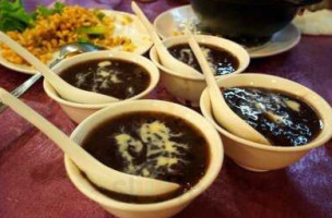 Zǐ Jīn Gé Sù Cài Cān Tīng food