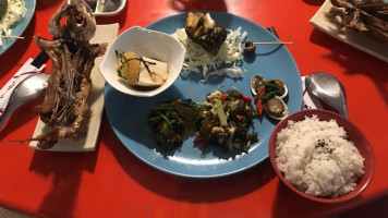 Bā Yàng Shí Táng food