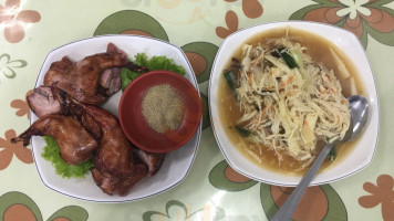 Yī Lóng Gé Wān Shào Zú Fēng Wèi Cān Tīng food