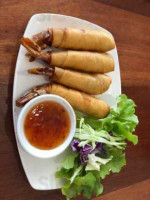 Pinto Thai food