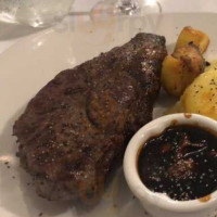 Hansa’s Steak Grill food