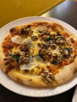 Santini Pizza e Cucina food