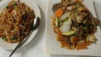 Woodlake Chinese Restaurant food