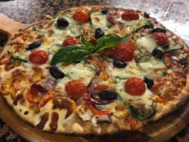Caruso's Woodfired Pizza food
