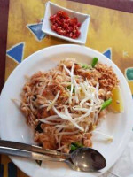 Thai Volunteer food
