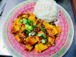 Zhen's Kitchen food
