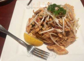 Ariya Thai Cuisine food