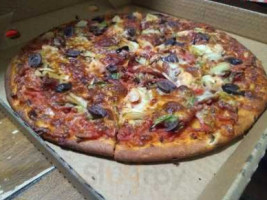 Tre Bambinis Pizza food