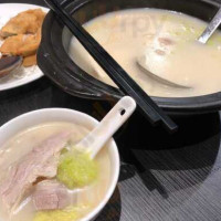 Mr Fat Duck Peking Jīng Wèi Xuān food