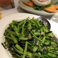Wǎ Chéng Tài Guó Liào Lǐ Tái Zhōng Zhōng Yǒu Diàn food