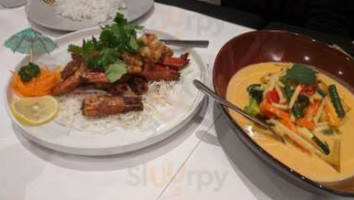 Tom Yum Thai Restaurant food