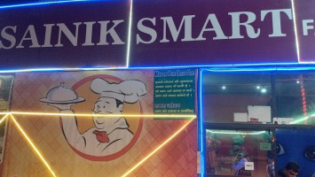 Sainik Smart Family Restaurent food