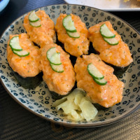 Jú Fēng Shí Táng Rì Shì Píng Jià Liào Lǐ inside