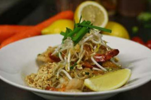 Sumrayn Thai Restaurant food