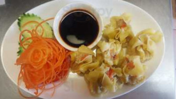 Phoo Thai food