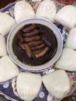 Lóng Huá Xiǎo Chī food