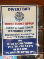Divers Tavern Beach Bar outside